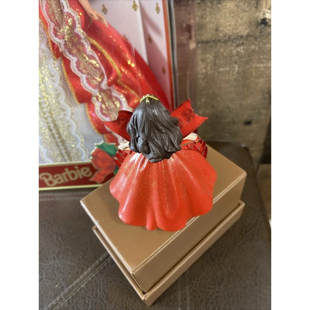 Vintage 1997 Happy Holidays Barbie & Matching Ornament 10th Anniv NIB Damage Box